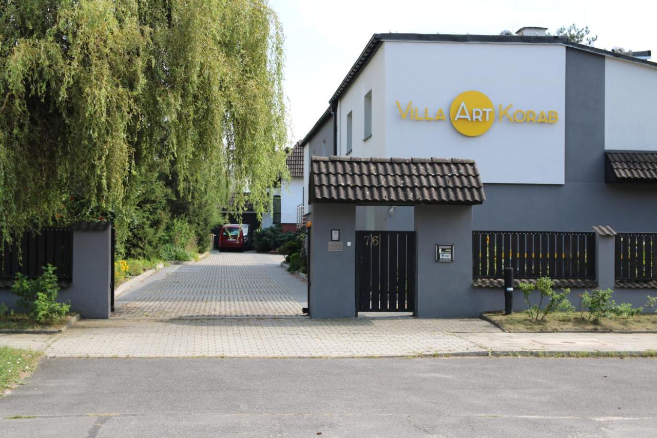 Villa Art Korab Gliwice Esterno foto